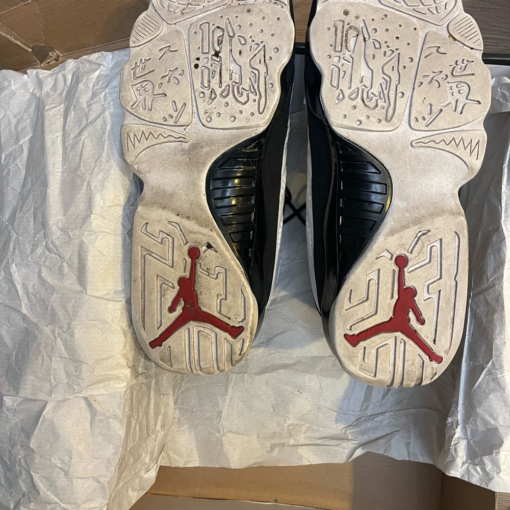 Used Men’s Air Jordan Retro 9 - Picture 5 of 10